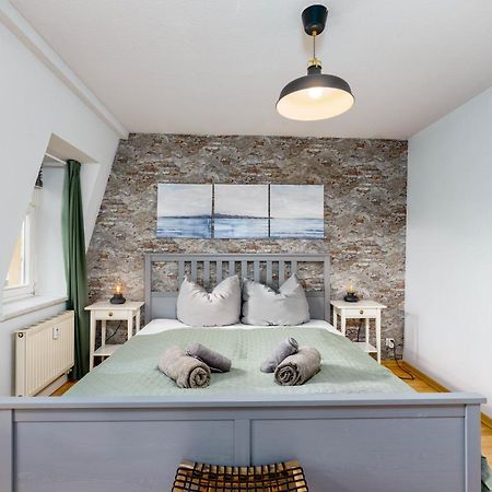2R Apartment Perfect For Families! Kitchen - Parking - Netflix Dresda Exterior foto