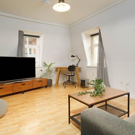 2R Apartment Perfect For Families! Kitchen - Parking - Netflix Dresda Exterior foto
