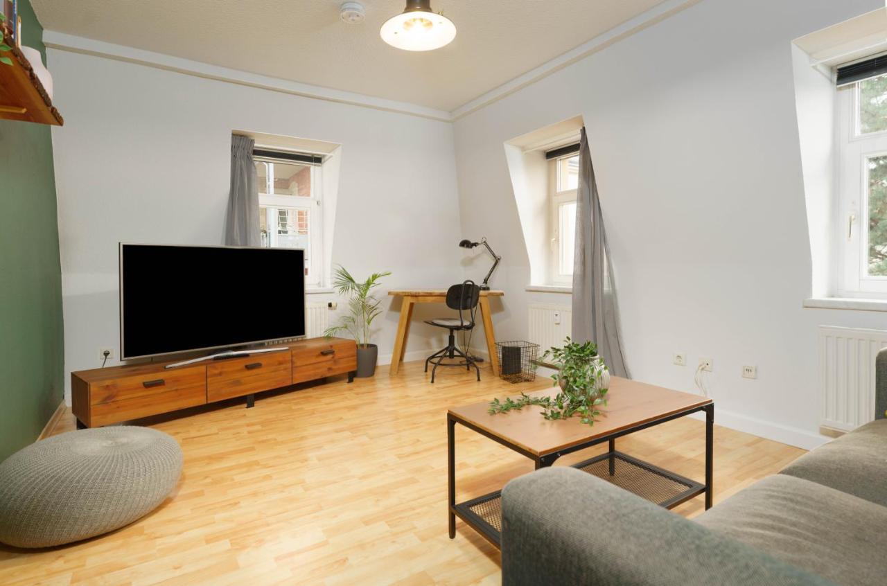 2R Apartment Perfect For Families! Kitchen - Parking - Netflix Dresda Exterior foto